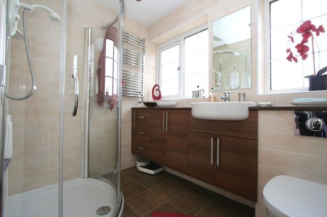  Image of 3 Bedroom Semi-Detached for sale at River Walk  Llantwit Major, CF61 1SY