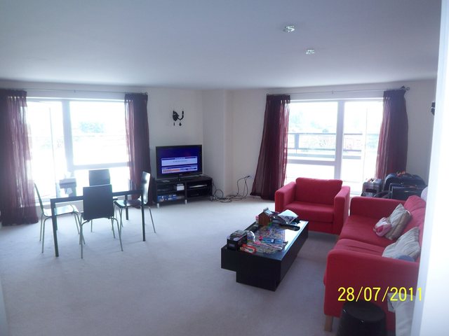  Image of 2 Bedroom Flat to rent at Grove Village Ardwick Rusholm, M13 9AB