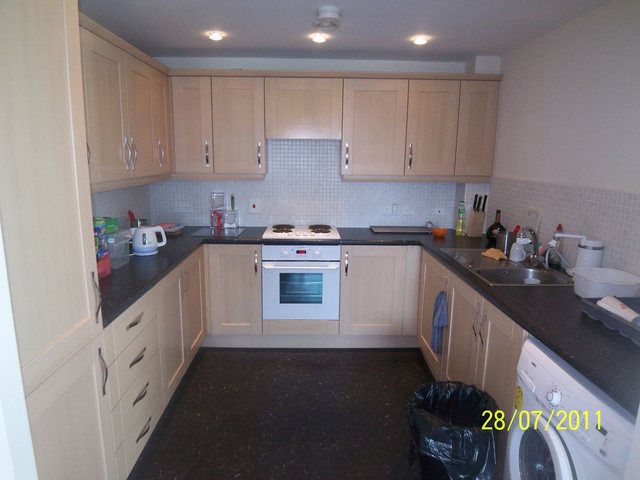  Image of 2 Bedroom Flat to rent at Grove Village Ardwick Rusholm, M13 9AB