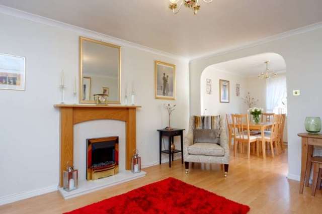  Image of 3 Bedroom End of Terrace for sale at Kingfisher Gardens  Glasgow, G13 4QP