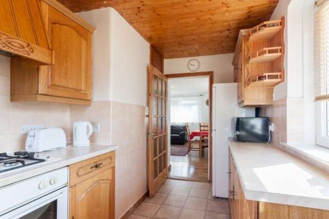  Image of 2 Bedroom Flat for sale at Glendinning Crescent  Edinburgh, EH16 6DN