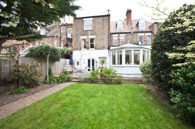  Image of 2 Bedroom Flat for sale at Chiswick, W4 5ED