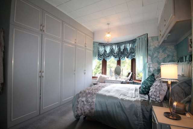  Image of 3 Bedroom Detached for sale at Anstey Lane  Leicester, LE4 0FH