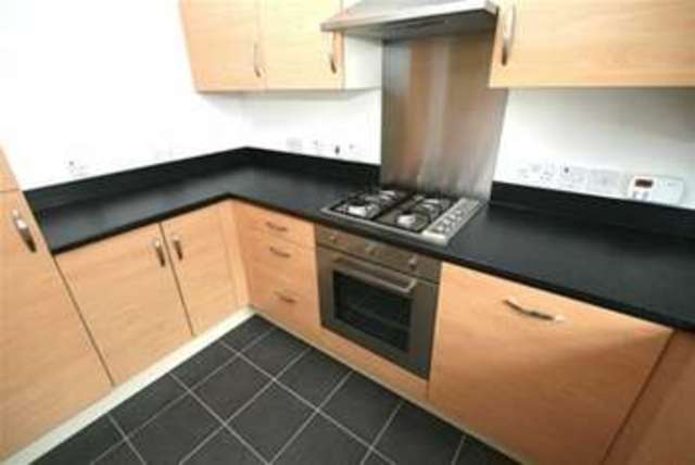  Image of 3 Bedroom Semi-Detached to rent at Bilston, WV14 8TQ