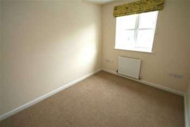  Image of 3 Bedroom Semi-Detached to rent at Bilston, WV14 8TQ