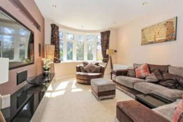  Image of 3 Bedroom Detached for sale at Queens Park Bournemouth Holdenhurst, BH8 9JB