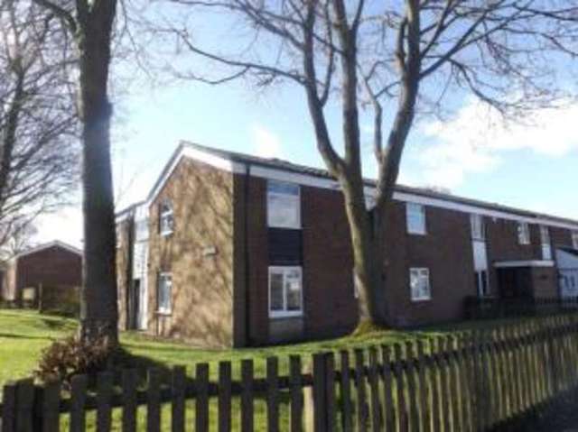  Image of 2 Bedroom Maisonette for sale at Birmingham West Midlands Marston Green, B37 7NU