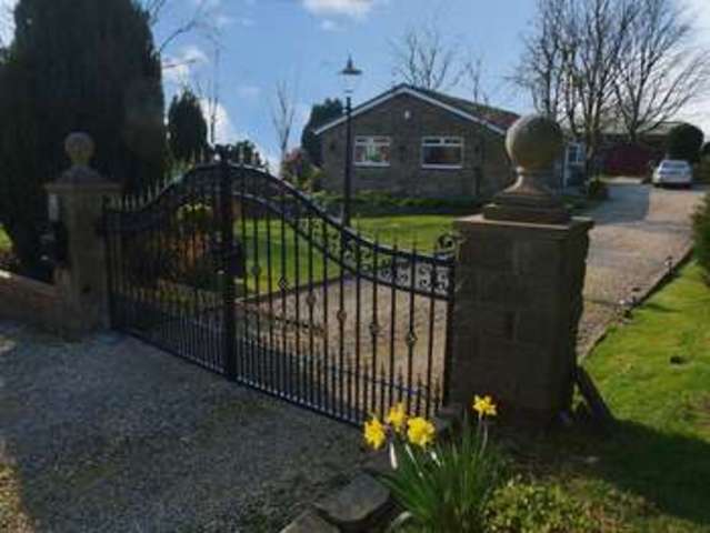  Image of 3 Bedroom Detached for sale at Broad Lane Burnedge Rochdale, OL16 4QD