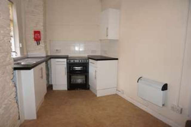  Image of 1 Bedroom Flat for sale at Fore Street  Callington, PL17 7AD