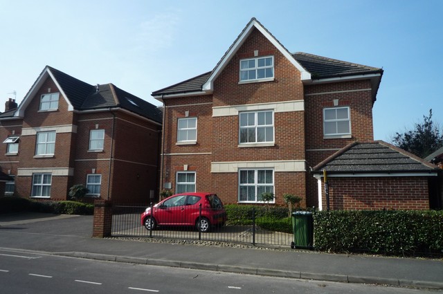  Image of 2 Bedroom Apartment to rent at 4 Rose Road  Southampton, SO14 6TF