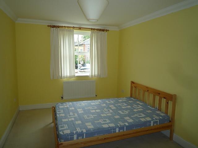  Image of 2 Bedroom Apartment to rent at 4 Rose Road  Southampton, SO14 6TF