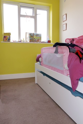  Image of 3 Bedroom Detached to rent at Canterbury, CT1 1NZ