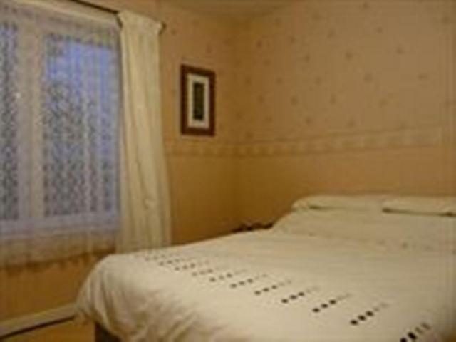  Image of 3 Bedroom Flat to rent at Grangemouth Falkirk Falkirk, FK3 8PB