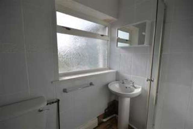  Image of 2 Bedroom Property to rent at Church Close ATWICK ATWICK, YO25 8DJ