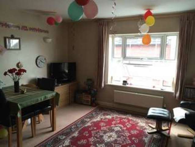  Image of 2 Bedroom Flat to rent at Church Road St. George Bristol, BS5 8AL