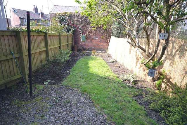  Image of 3 Bedroom Semi-Detached for sale at Lofthouse Wakefield West Yorkshire, WF3 3NQ