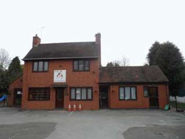  Image of 4 Bedroom Flat to rent at Shultern Lane Cannon Park Coventry, CV4 7AN