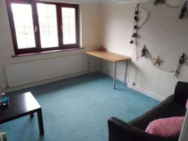  Image of 4 Bedroom Flat to rent at Shultern Lane Cannon Park Coventry, CV4 7AN