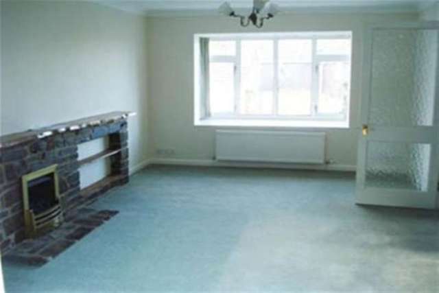 Image of 4 Bedroom Detached to rent at Dartmouth, TQ6 9PL