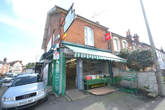  Image of Detached to rent at De Beauvoir Road  Reading, RG1 5NR