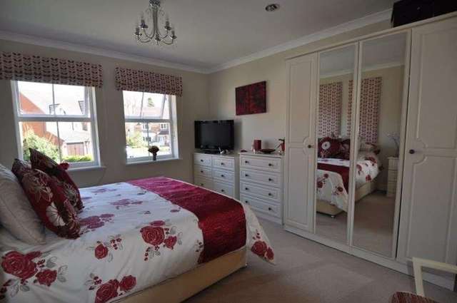  Image of 4 Bedroom Property for sale at Defford Close  Redditch, B97 5WR