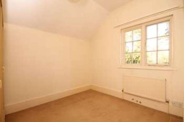  Image of 3 Bedroom Semi-Detached to rent at Dungates Lane Buckland Betchworth, RH3 7BD