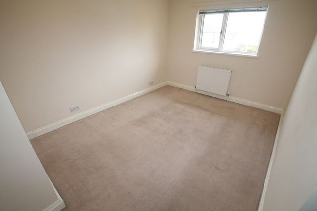  Image of 3 Bedroom Terraced to rent at Dutton Close  Bristol, BS14 8BX