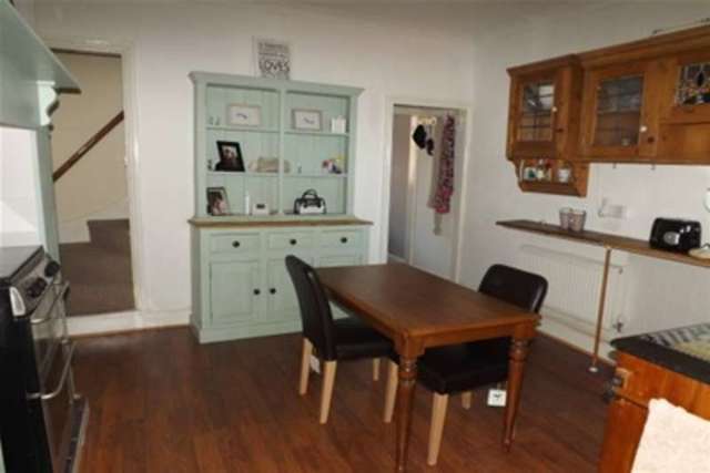 Image of 2 Bedroom Detached to rent at Sutton-in-Ashfield, NG17 3HG
