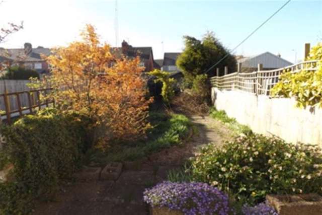  Image of 2 Bedroom Detached to rent at Sutton-in-Ashfield, NG17 3HG