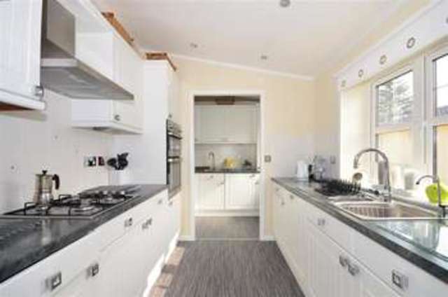 Image of 2 Bedroom Detached for sale at Whitstable Kent Whitstable, CT5 4FE