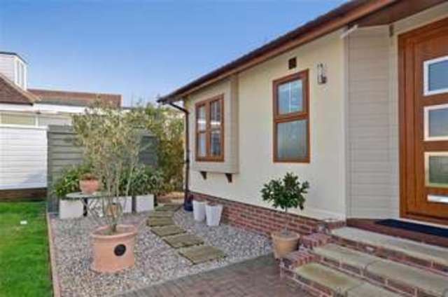  Image of 2 Bedroom Detached for sale at Whitstable Kent Whitstable, CT5 4FE