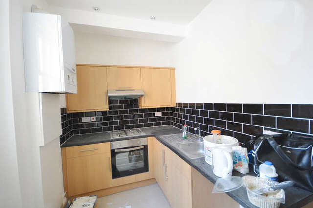  Image of 3 Bedroom Flat to rent at Aldgate  Aldgate East, E1 1ES