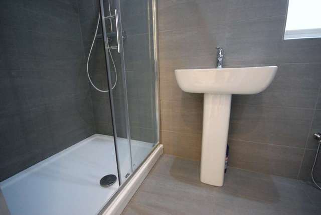  Image of 4 Bedroom Detached for sale at Fletcher Lane Leyton London, E10 6JE