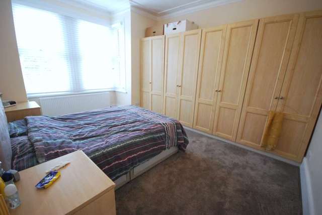  Image of 4 Bedroom Detached for sale at Fletcher Lane Leyton London, E10 6JE