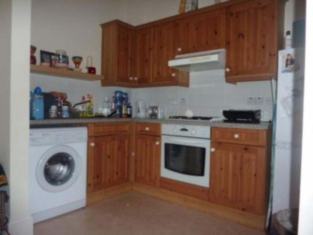  Image of 1 Bedroom Flat to rent at Footscray Road New Eltham London, SE9 3UL