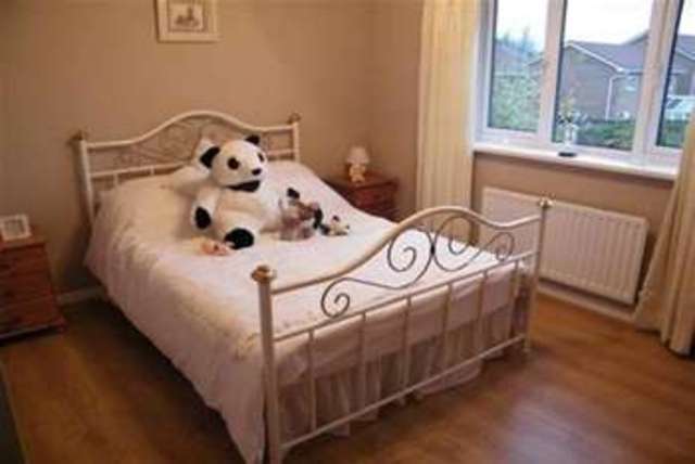  Image of 3 Bedroom Detached to rent at Houghton le Spring, DH4 4XG