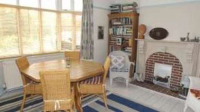  Image of 4 Bedroom Detached for sale at Frinton-on-Sea Essex Frinton-on-Sea, CO13 9NJ