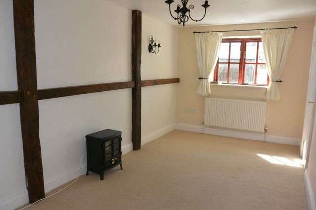  Image of 2 Bedroom Terraced to rent at Halwill, EX21 5UH