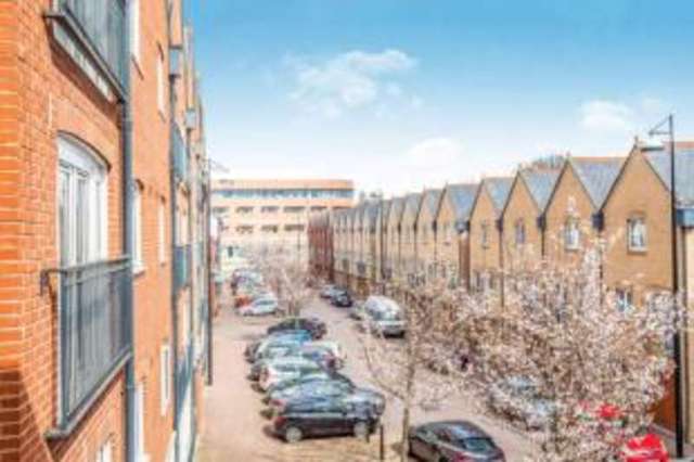  Image of 2 Bedroom Flat for sale at Cardiff Caerdydd Grangetown, CF10 5GA