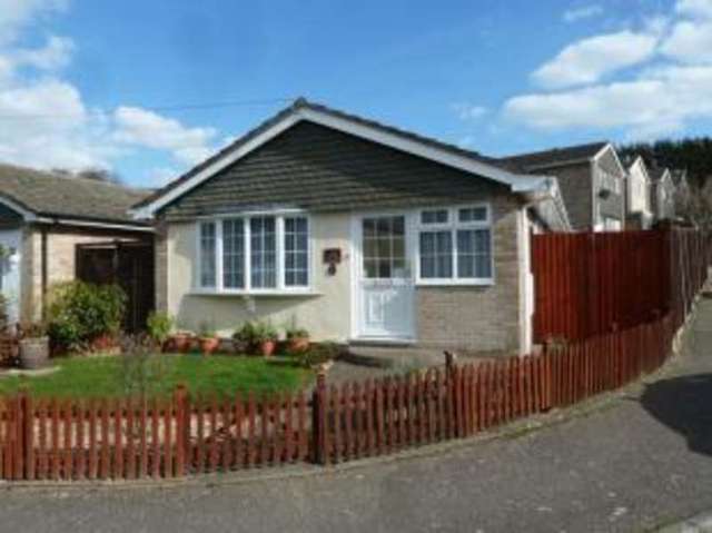  Image of 2 Bedroom Bungalow for sale at Harwich Essex Upper Dovercourt, CO12 4JU