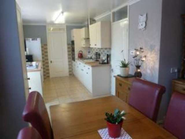  Image of 2 Bedroom Bungalow for sale at Harwich Essex Upper Dovercourt, CO12 4JU