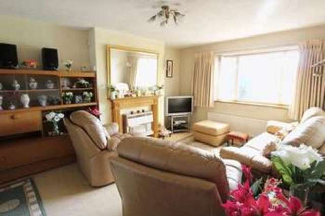  Image of 3 Bedroom Terraced for sale at Hickmans Close  Godstone, RH9 8EB