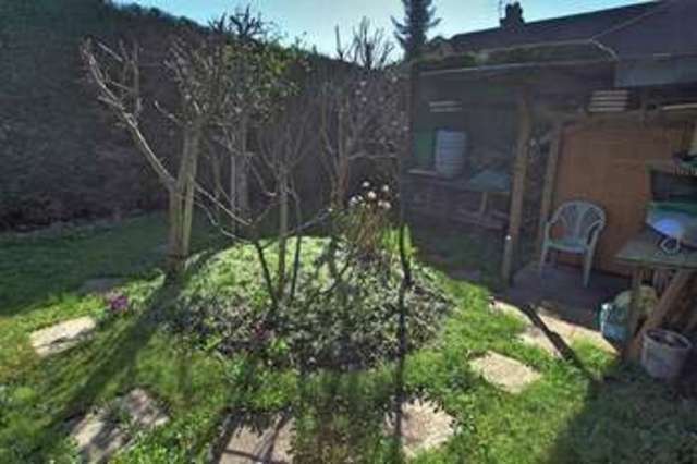  Image of 3 Bedroom Terraced for sale at Hickmans Close  Godstone, RH9 8EB