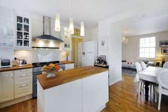  Image of 2 Bedroom Semi-Detached for sale at Hillview Crescent  East Preston, BN16 1RD