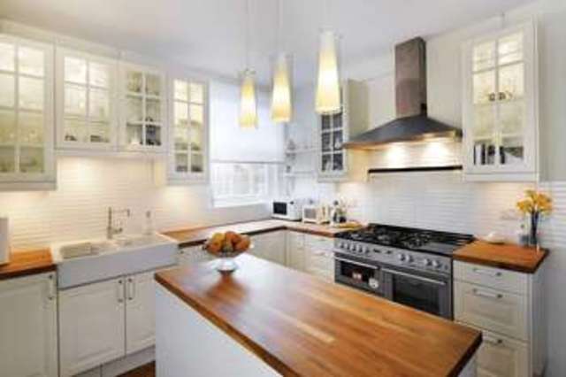  Image of 2 Bedroom Semi-Detached for sale at Hillview Crescent  East Preston, BN16 1RD