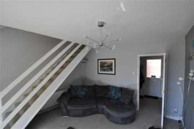  Image of 2 Bedroom Property to rent at Hollymount Worcester Worcester, WR4 9SF