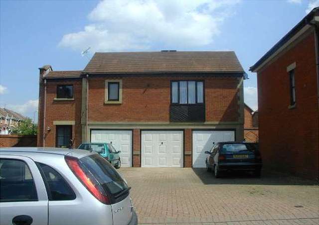  Image of 1 Bedroom Detached to rent at St Peters Worcester Littleworth, WR5 3TR