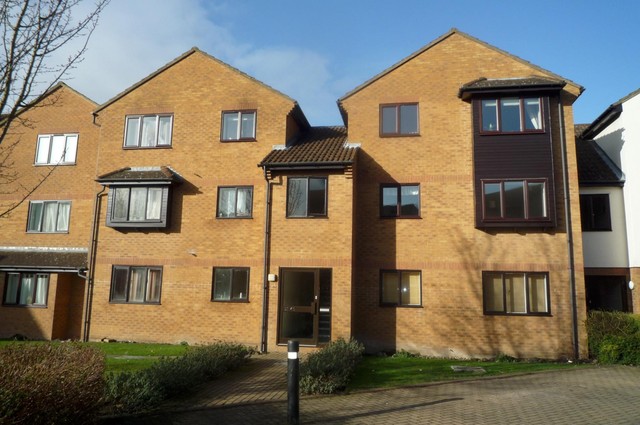  Image of Studio to rent at Loudwater  High Wycombe, HP10 0PB