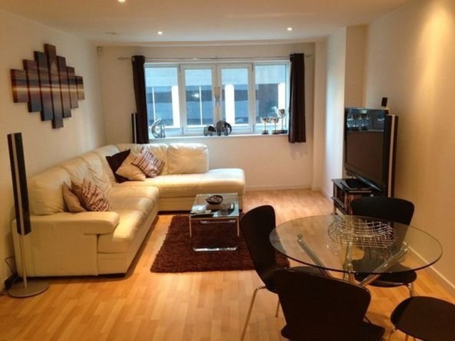  Image of 2 Bedroom Apartment to rent at Birmingham, B5 5JE