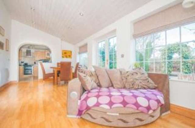  Image of 4 Bedroom Detached for sale at Boston Lincolnshire Wyberton, PE21 8BN
